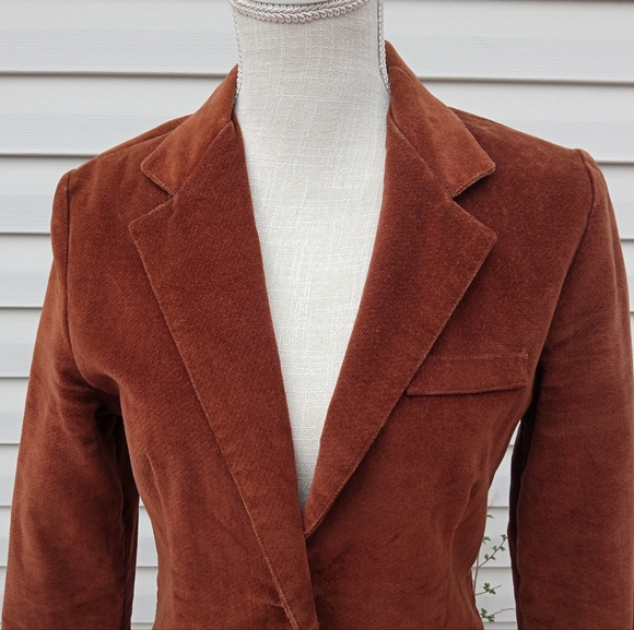 SOLD! Quality Vintage Faux Suede Blazer - Picture 2 of 8
